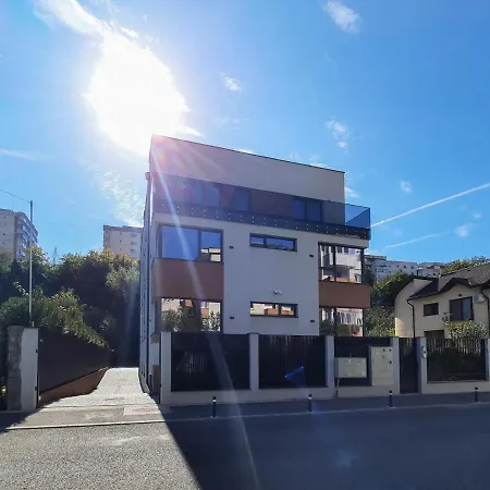 Royal Maison * קלוז'-נאפוקה